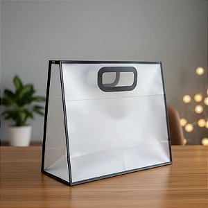 Sacola Transparente Fosca Pvc Alça Plana Preto - 22x26x10cm - 12 unidades - Rizzo