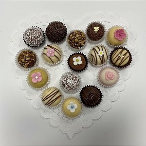 Enfeite de Papel - Coração Rendado - Branco - 10x10cm - 24 unidades - Rizzo