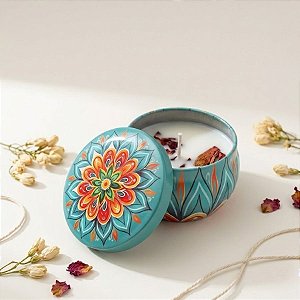 Vela Aromática - Lata Metalizada Mandala - Verde Água  e Laranja - 6cm - 1 unidade - Rizzo