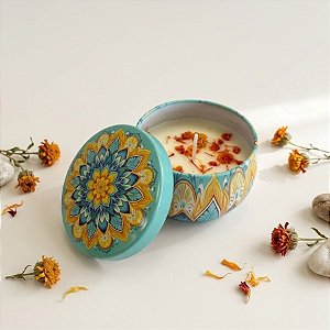 Vela Aromática - Lata Metalizada Mandala - Verde Água e Amarelo - 6cm - 1 unidade - Rizzo