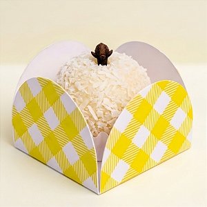 Forminha Para Doces 4 Pétalas - Amarelo Xadrez - 3,3x2,5x3,3cm - 50 unidades - NC Toys - Rizzo