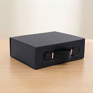 Caixa de Papel Rígido Retangular com Alça - Preta - M 29x21x9cm - 1 unidade - Cromus - Rizzo