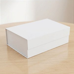 Caixa de Papel Rígido Retangular com Imã - Branco - G 33,5x24,5x10cm - 1 unidade - Cromus - Rizzo