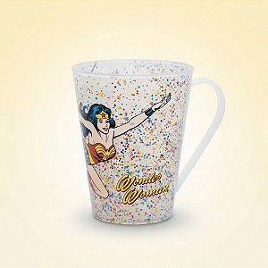 Caneca de Plástico Retrô - Mulher Maravilha - 360ml - 1 unidade - Plasútil - Rizzo