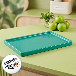 Bandeja Retangular 30x18cm Verde Esmeralda - 01 unidade - Só Boleiras - Rizzo Embalagens