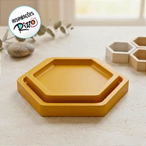 Bandeja Sextavada Mostarda - 01 unidade - Só Boleiras - Rizzo Embalagens