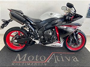 YAMAHA YZF R1 2013