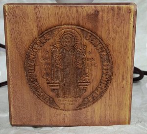 Luminária São Bento Cubo Madeira Maciça