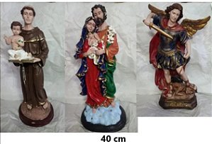 Lote Imagens Religiosas em Resina - 25 itens