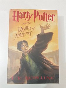 Harry Potter and the deathly hallows - J. K. Rowling (inglês) - Capa Dura