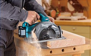 Serra Circular 7 1/4 220V Com 2 Baterias e Carregador - HS003GM201 - Makita