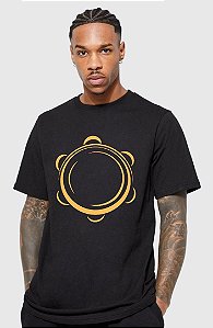 T-SHIRT  PRETA PANDEIRO