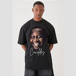 T-SHIRT PRETA CACILDES