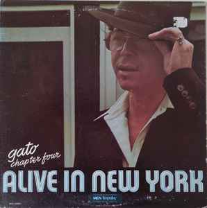 LP - Gato Barbieri ‎– Chapter Four: Alive In New York (Importado)
