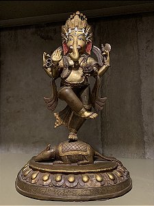Ganesh dançando