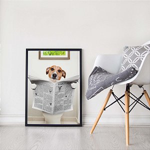 Quadro Decorativo Cachorro Caramelo Simpático Lendo Jornal Banheiro