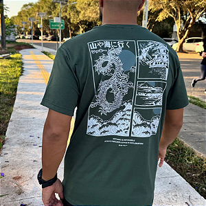 T-SHIRT ADULTO VERDE MILITAR JAPÃO
