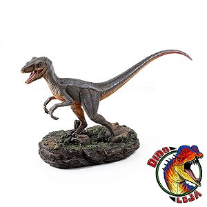 XADREZ JURASSIC PARK - TABULEIRO THE NOBLE COLLECTION - PEÇAS EM FORMA -  Dinoloja - A melhor loja de dinossauros de coleção do Brasil!