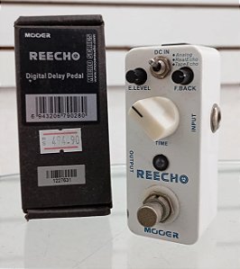 PEDAL GUITARRA MOOER REECHO DIGITAL DELAY MRDD - Cor Branco