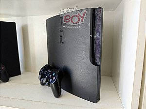 Playstation 3 Slim 250Gb com 11 Jogos PS3 e 14 Mil Retro - Seminovo