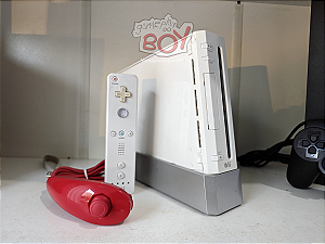 Nintendo Wii Branco + Cartão SD 128gb + 38 Jogos + 2000 Jogos Retro