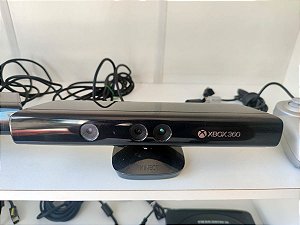 xbox 360 slim + jogos + controles + kinect + cds originais - Valentes Games