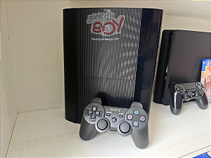 Playstation 3 Super Slim 500Gb + FC24 + 20 jogos D.e.s.b.l.o.q. - Seminovo