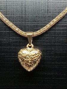 Colar Folheado a Ouro com Pingente Coração 3D(45cm)