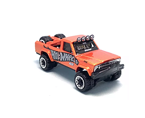 Carro Colecionável Hot Wheels - '73 Jeep J10