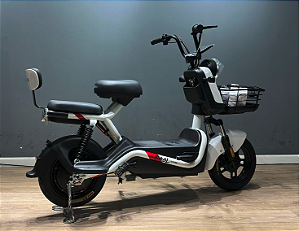 Autopropelido J5 600W