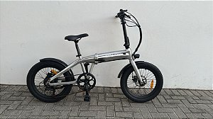 BICICLETA ELETRICA SPARK01 PRATA SEMINOVA