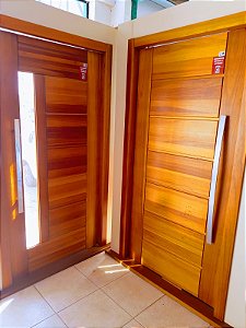 PORTA EXTERNA PIVOTANTE MACIÇA 100 / 110 / 120 CM