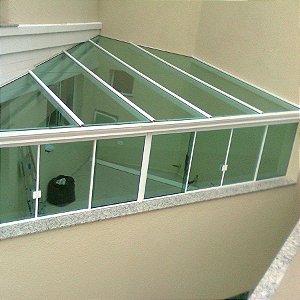 COBERTURA DE VIDRO TEMPERADO