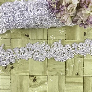 Tule Bordado Branco CH-2008/S (6,0cm - 9,14m)
