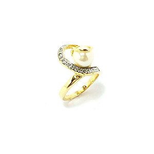 Anel Cravejado Pérola Folheado a Ouro 18k