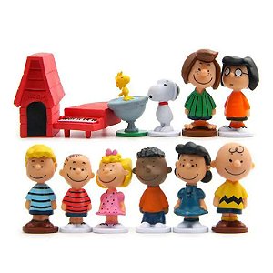 Kit 12 Bonecos Snoopy Woodstock Charlie Brown Peanuts Miniaturas