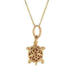 Colar com Pingente de Tartaruga trabalhada folheada a ouro 18K Blivejoias