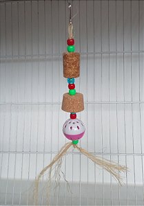 Penduricalho de Sisal e Cortiça com Bola