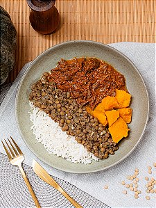 CARNE DE PANELA, ARROZ BRANCO, MORANGA E LENTILHA - 400g