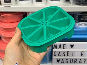 Forma de Gelo Triangular Verde
