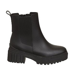 Bota Chelsea Petite Jolie PJ6156 Preta