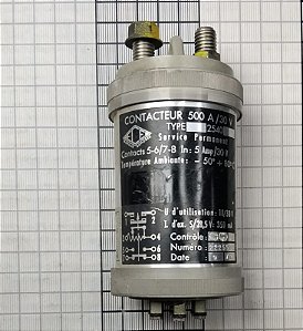 CONTACTEUR 500 A/30 V - 5-6/7-8