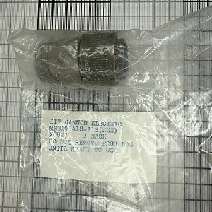 CONECTOR - MS3106A18-11S