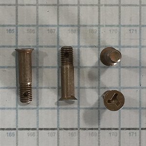PARAFUSO - NAS4704D10