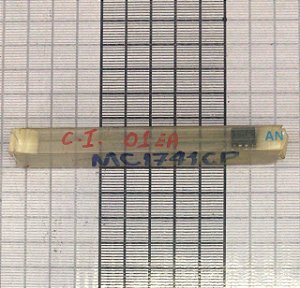 CIRCUITO INTEGRADO - MC1741CP