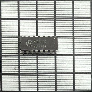 CIRCUITO INTEGRADO - 120-6172-09