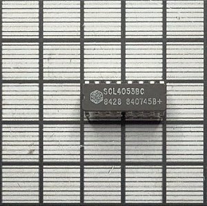 CIRCUITO INTEGRADO - 120-6074-01