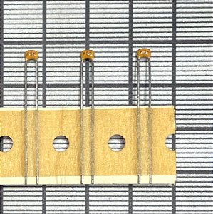 CAPACITOR - 111-0001-17