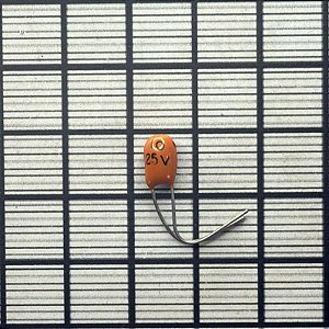 CAPACITOR - 10X25