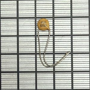 CAPACITOR - 15PFX20V